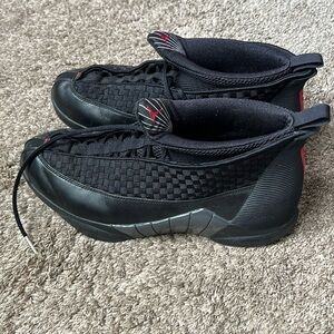 JORDAN 15 Retro